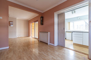 Dining area/lounge- click for photo gallery